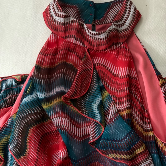 Vibrant Multicolor Ruffled Top - Picture 4 of 4